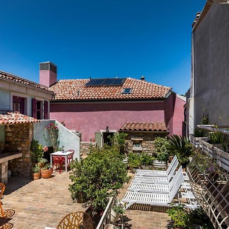 וולי לוסיניי La Dolce Vita Residence מראה חיצוני תמונה