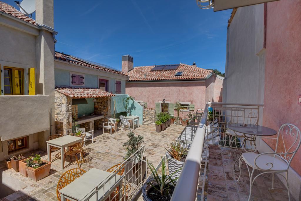 וולי לוסיניי La Dolce Vita Residence מראה חיצוני תמונה